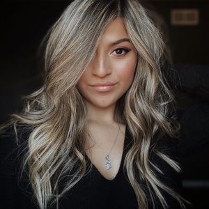 Meet your Posher, Selena